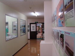 見学施設内１.jpg